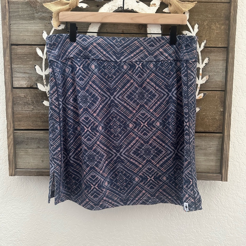 Smartwool Merino Wool blend Patterned Blue and‎ Pink Skirt Ladies Large
